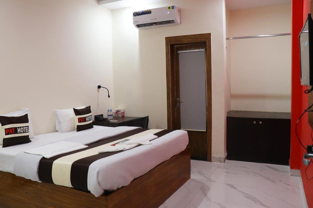 Pat Hotels Indore Exterior foto